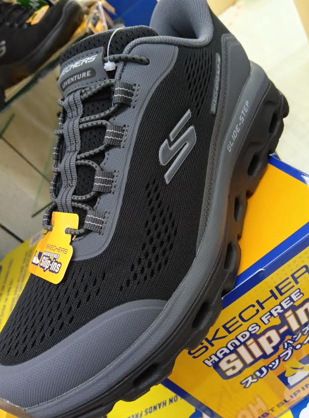 手を使わずにサッと履ける 👟Slip-ins（スリップインズ)ご紹介